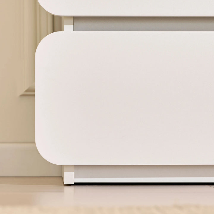 Ennis Chest of Drawers raised base detail, showing clearance from the floor for easy access and practical daily use.