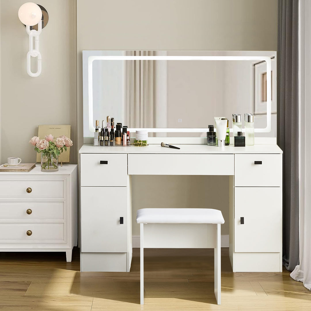 Manor Hollywood White Dressing Table [Charging Station]