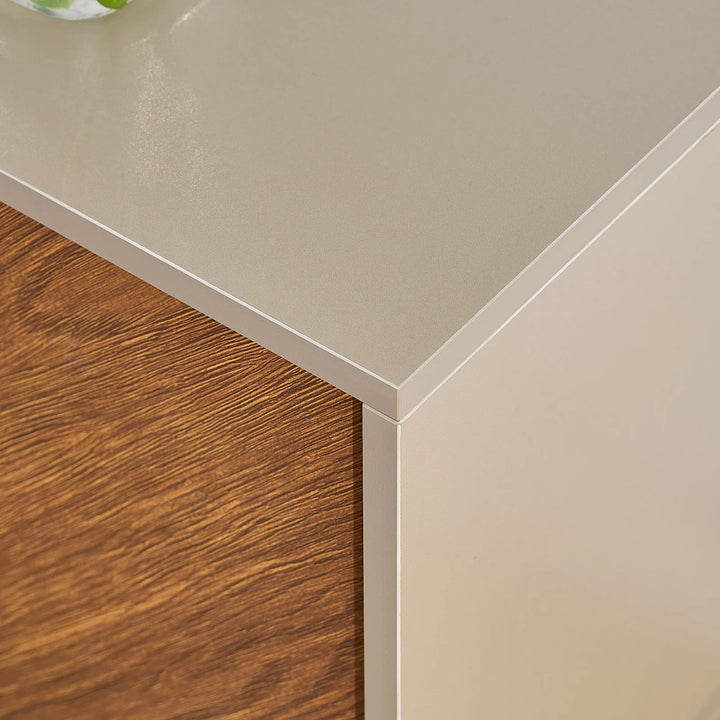 Close-up of the sand beige top surface of the Milano TV stand