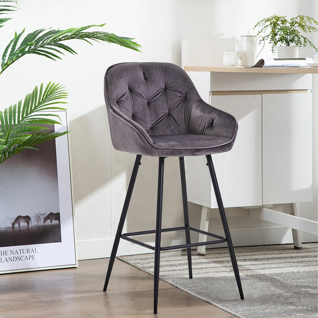 2er-Set Barhocker aus grauem Samt, Küchenthekenstuhl mit Rautensteppung, Sitzhöhe 65 cm